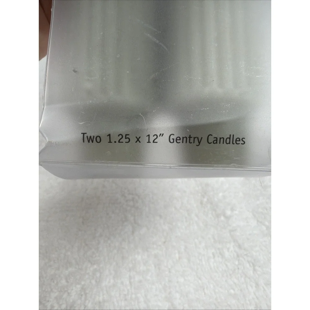 2 Root Gentry Ribbed Candles - 1.25 X 12